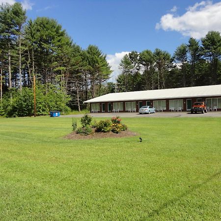 Sara Glen Motel - Saratoga Springs-Glens Falls Fort Edward Exterior photo