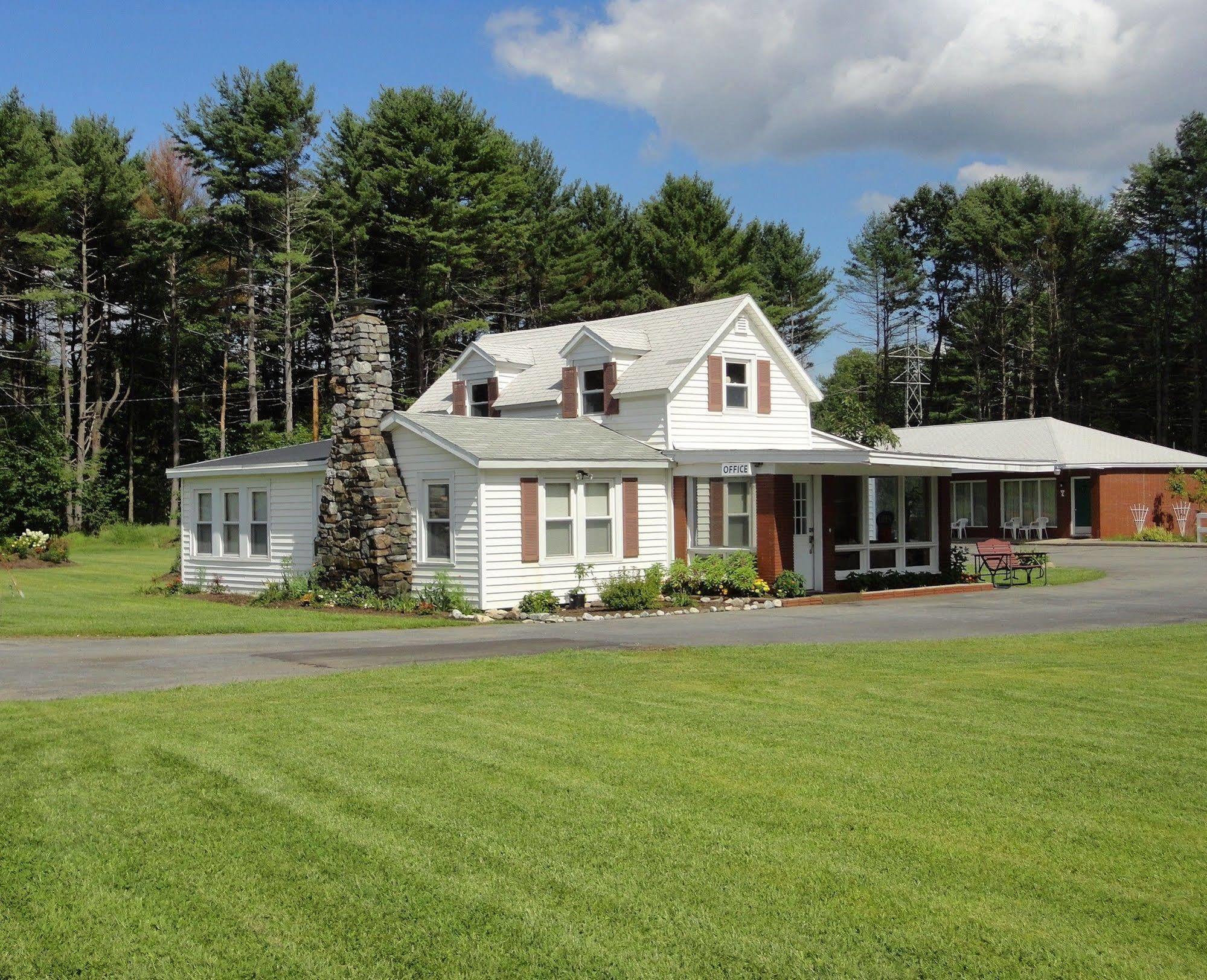 Sara Glen Motel - Saratoga Springs-Glens Falls Fort Edward Exterior photo