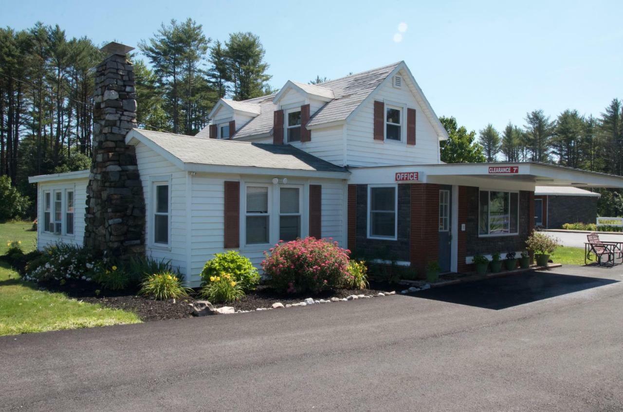 Sara Glen Motel - Saratoga Springs-Glens Falls Fort Edward Exterior photo